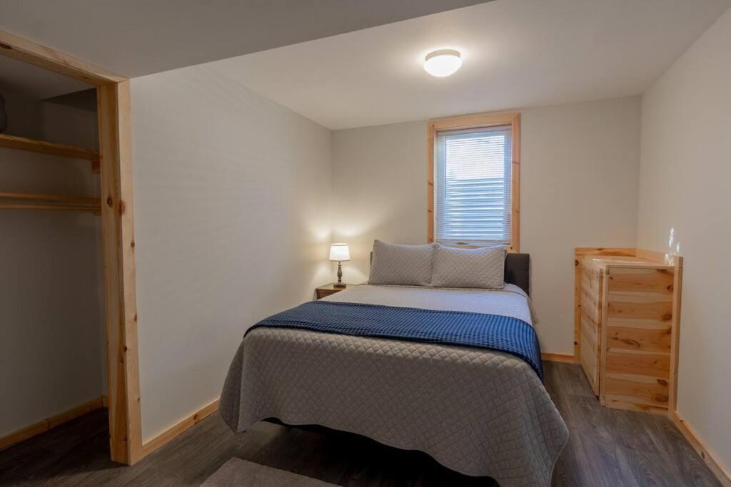 Family Home W/ 2 King, 2 Queen Beds + Game Room Bemidji Exterior photo